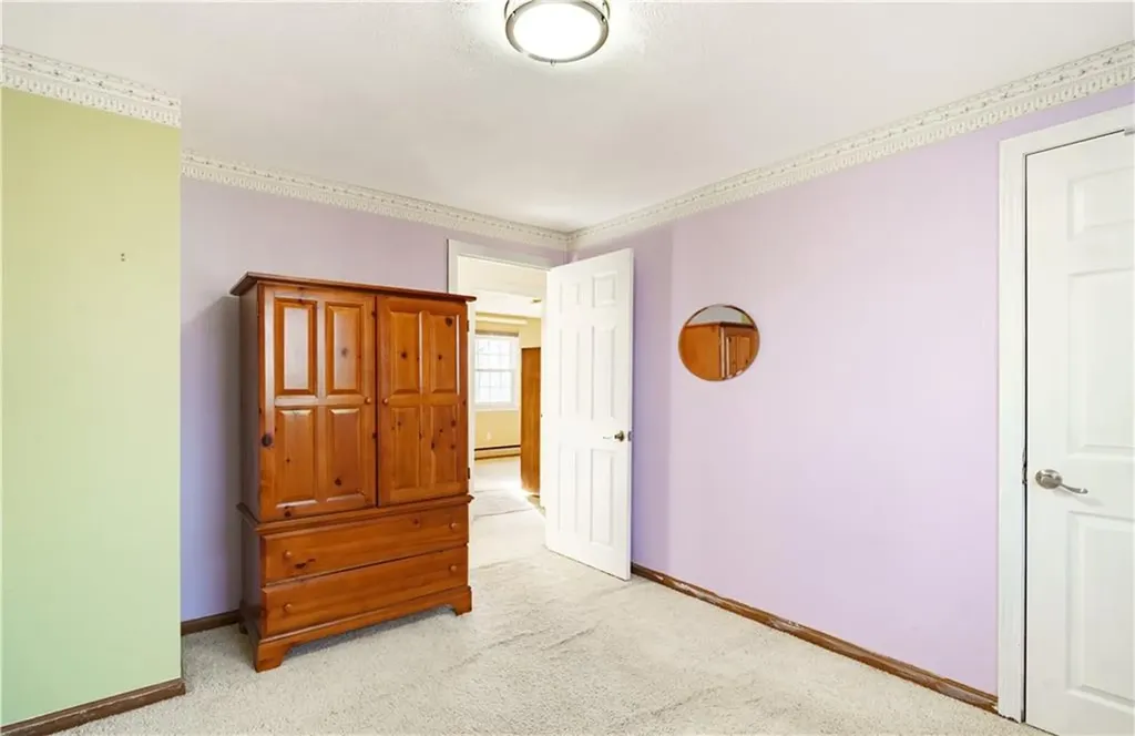37 Elizabeth Court West Warwick RI 02893