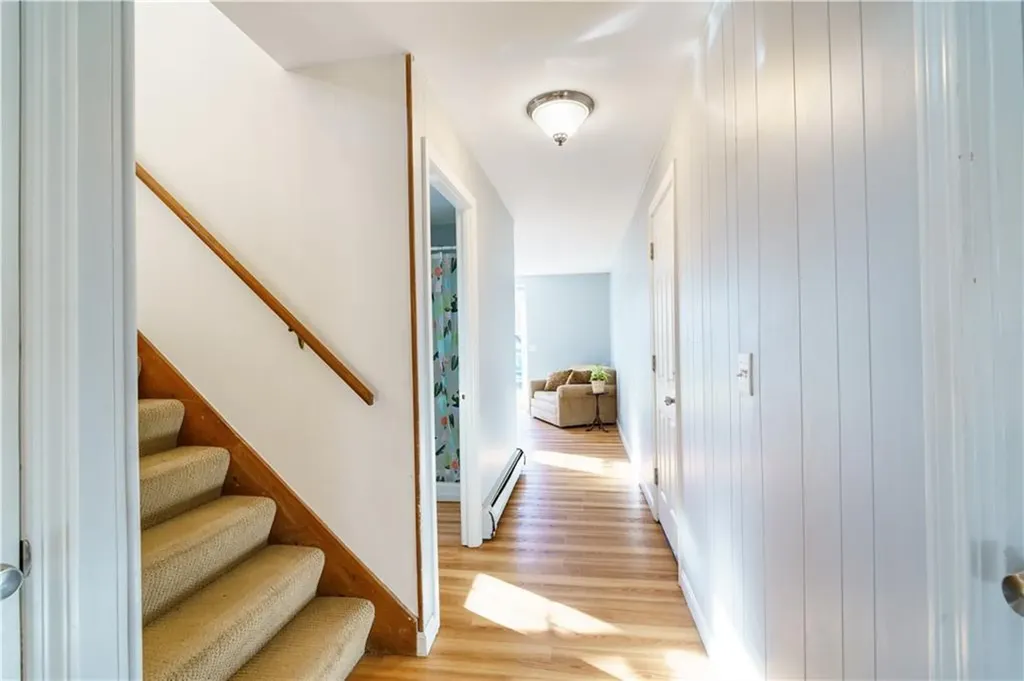 37 Elizabeth Court West Warwick RI 02893
