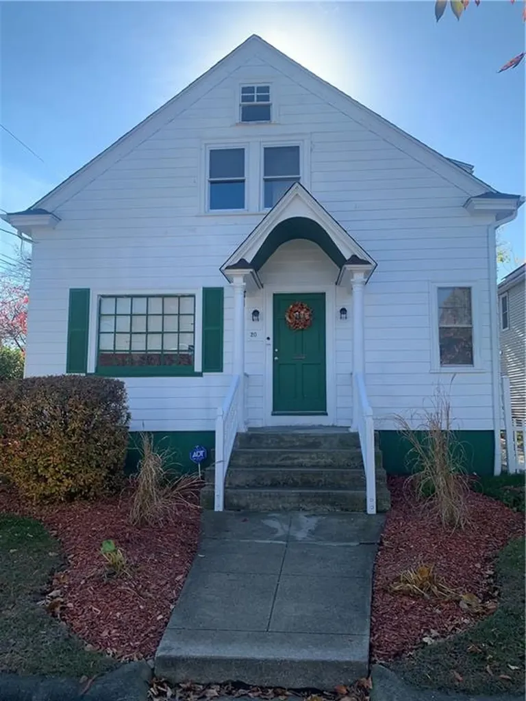 20 Farm Street Providence RI 02908