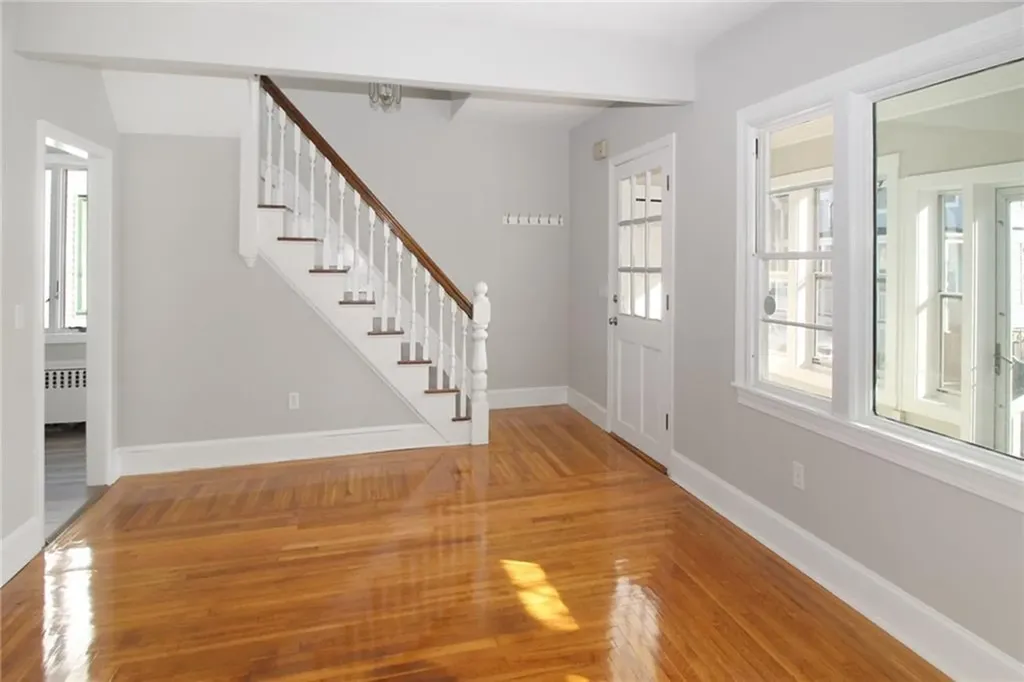 14 Carey Street Newport RI 02840