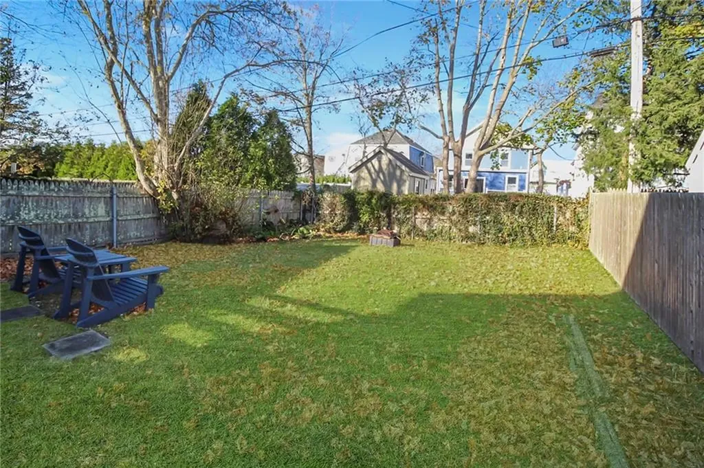 14 Carey Street Newport RI 02840