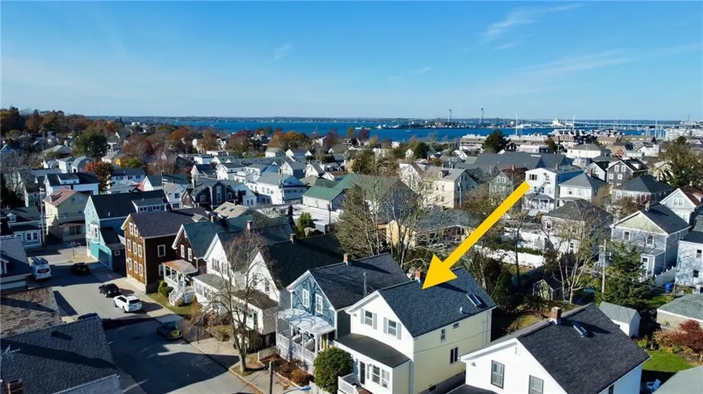 14 Carey Street Newport RI 02840