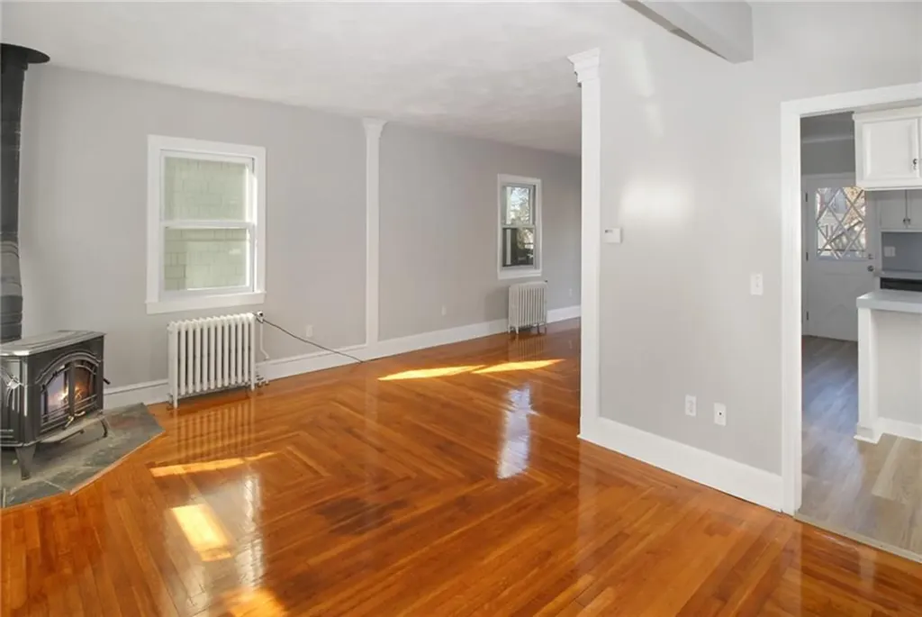 14 Carey Street Newport RI 02840