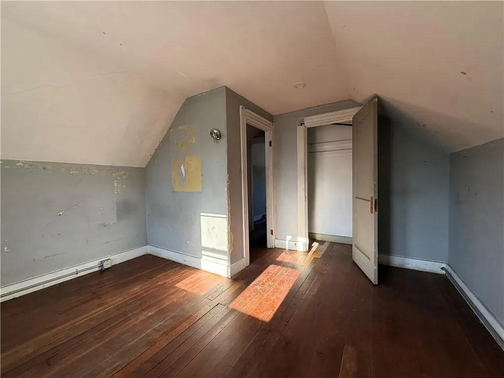 103 Bartlett Avenue Cranston RI 02905