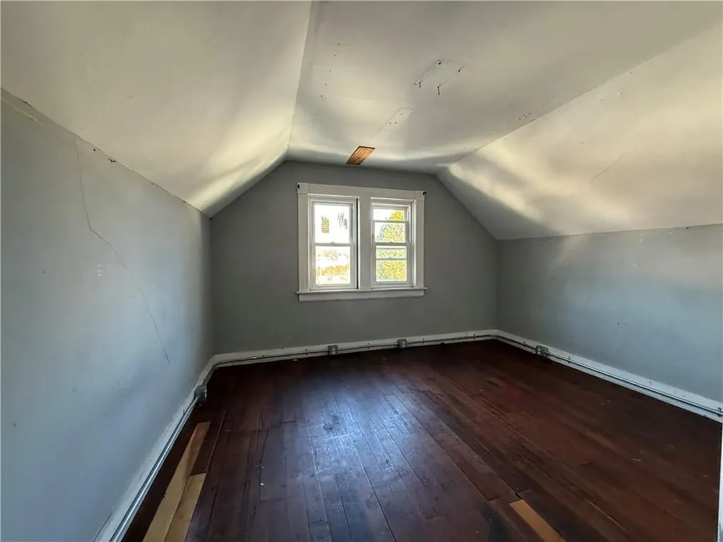 103 Bartlett Avenue Cranston RI 02905