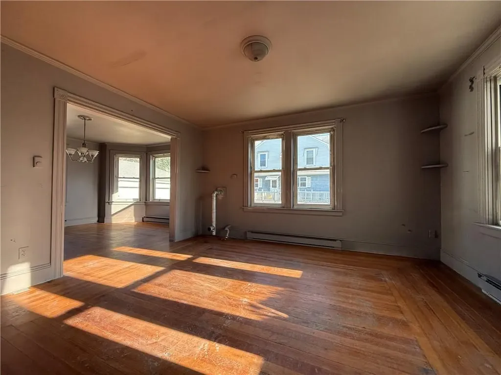 103 Bartlett Avenue Cranston RI 02905