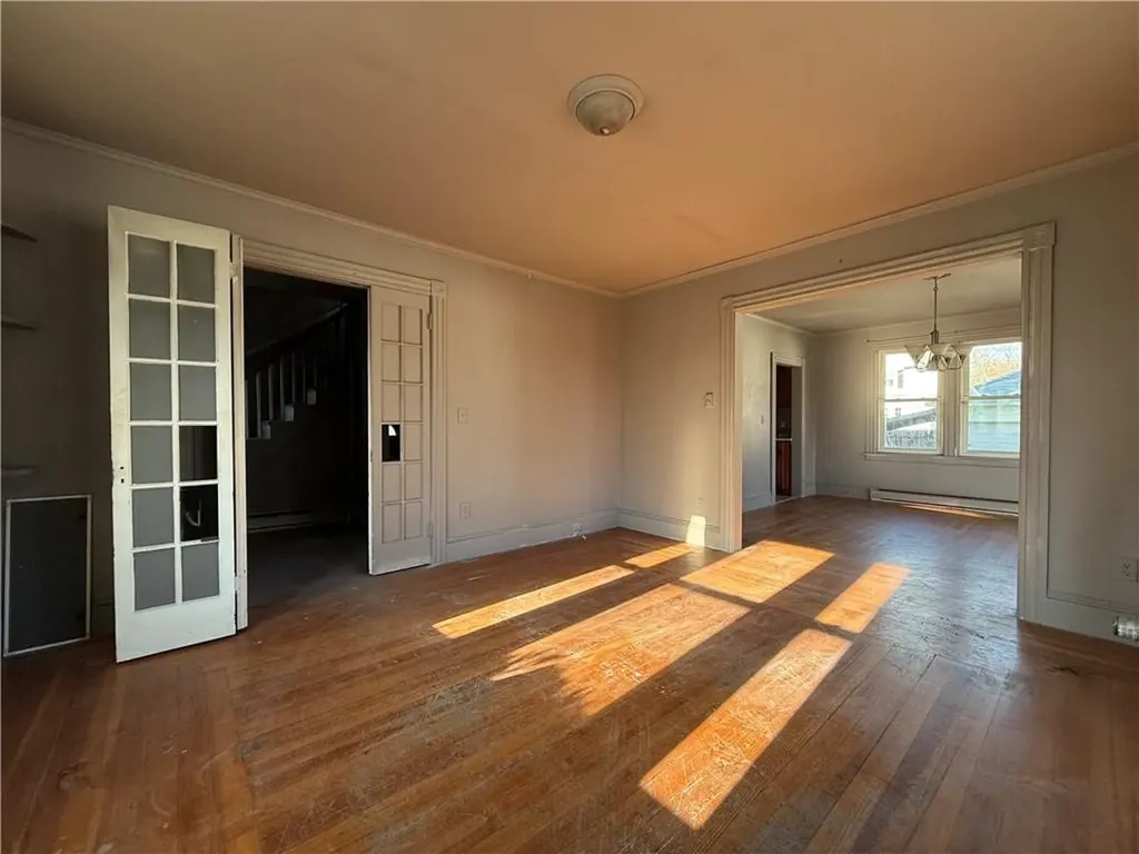 103 Bartlett Avenue Cranston RI 02905