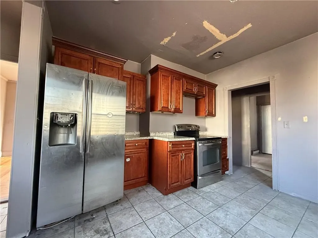 103 Bartlett Avenue Cranston RI 02905