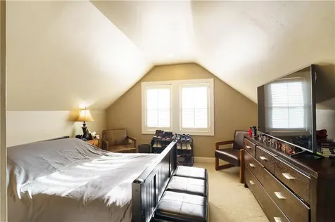 52 Carlton Street Cranston RI 02910