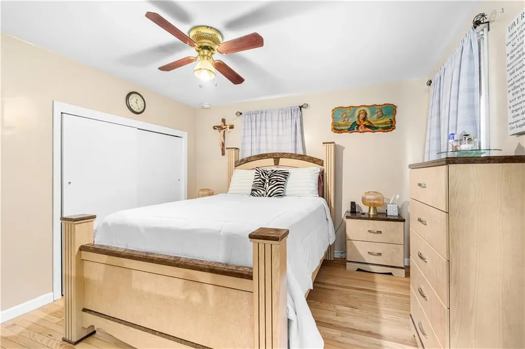 20 Irving Court Pawtucket RI 02860