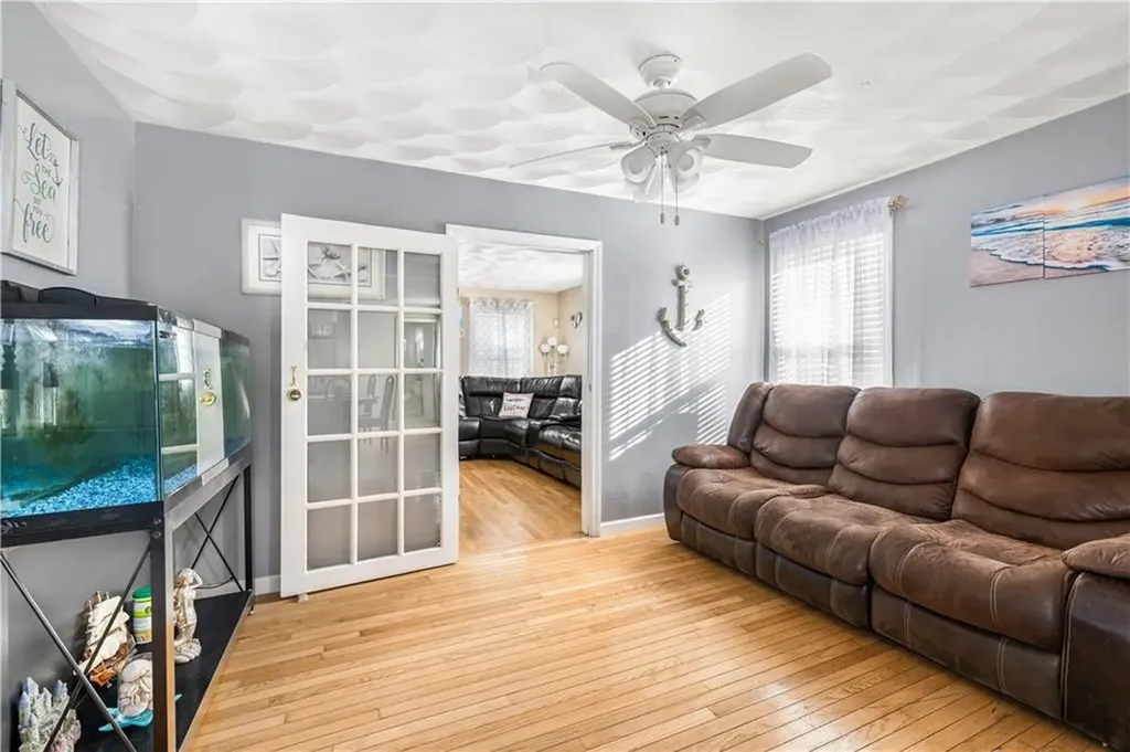 20 Irving Court Pawtucket RI 02860