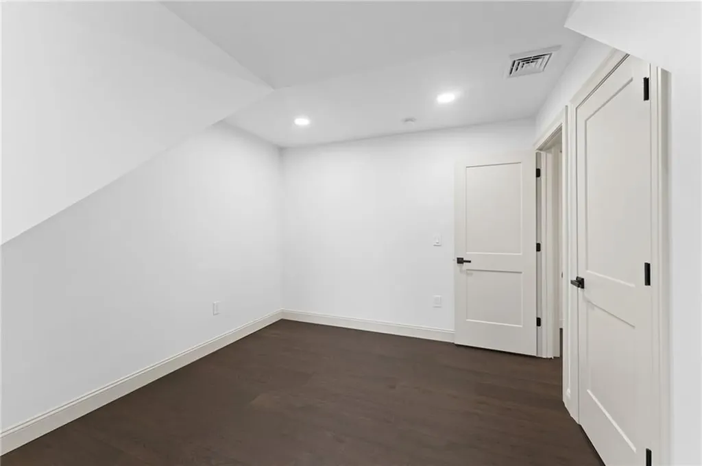 104 Stone Avenue Warwick RI 02889