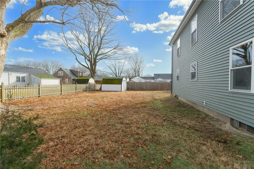 104 Stone Avenue Warwick RI 02889