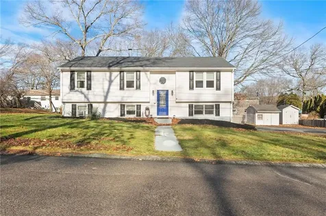 21 Steere Drive Johnston RI 02919