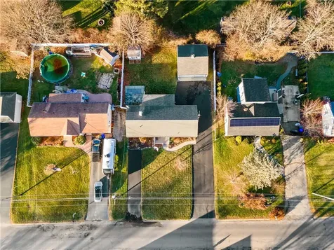 19 Narrows Road Bristol RI 02809