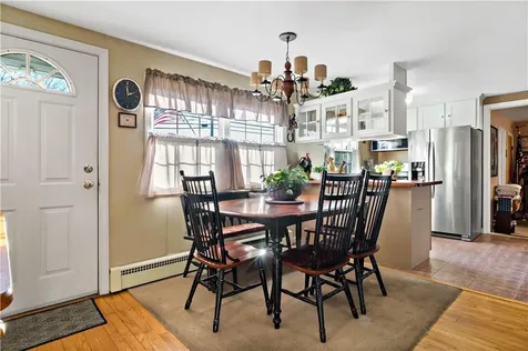 19 Narrows Road Bristol RI 02809