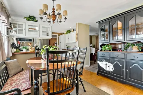 19 Narrows Road Bristol RI 02809