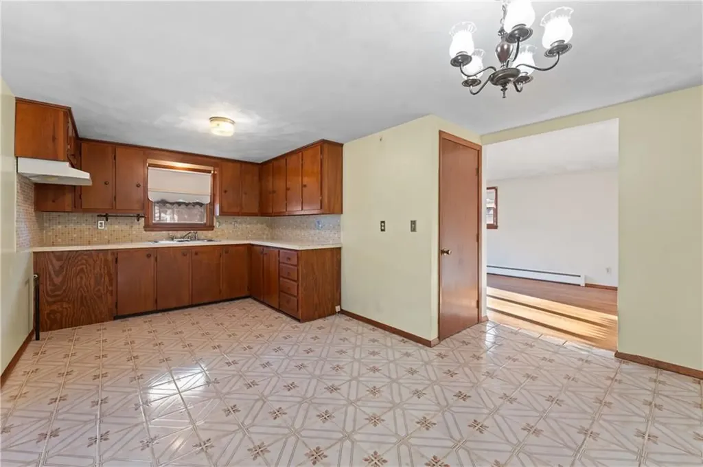 115 Chandler Avenue Pawtucket RI 02860