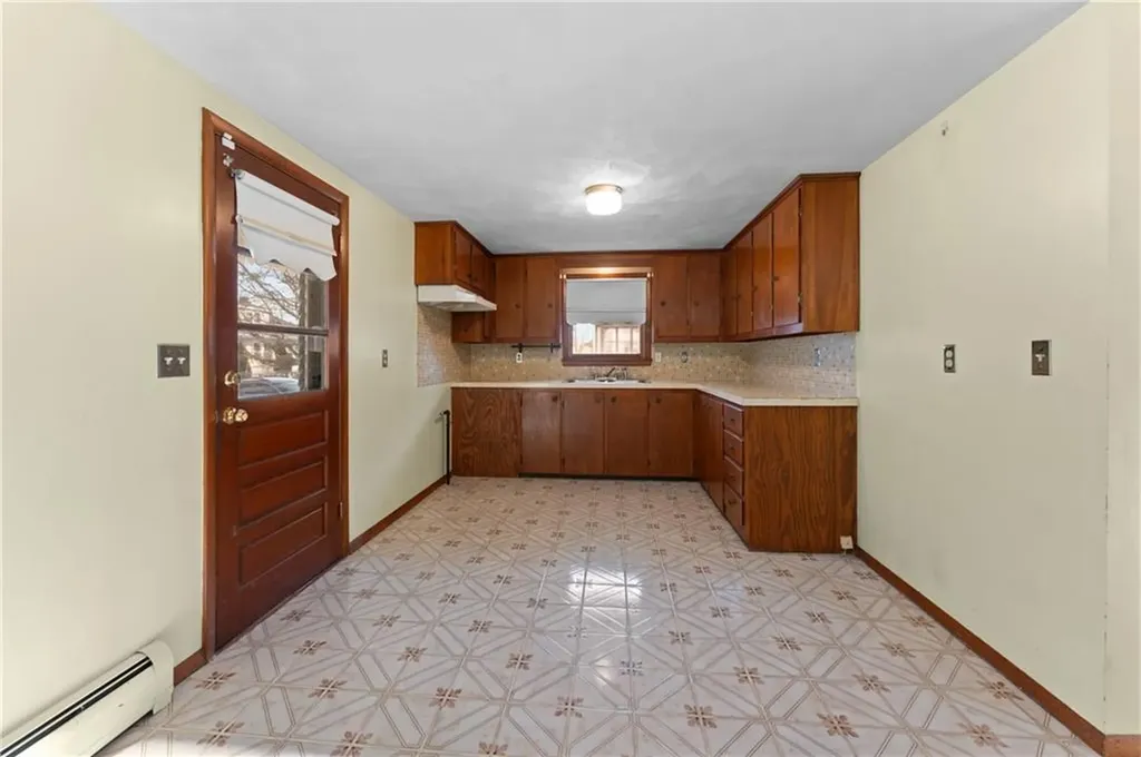 115 Chandler Avenue Pawtucket RI 02860