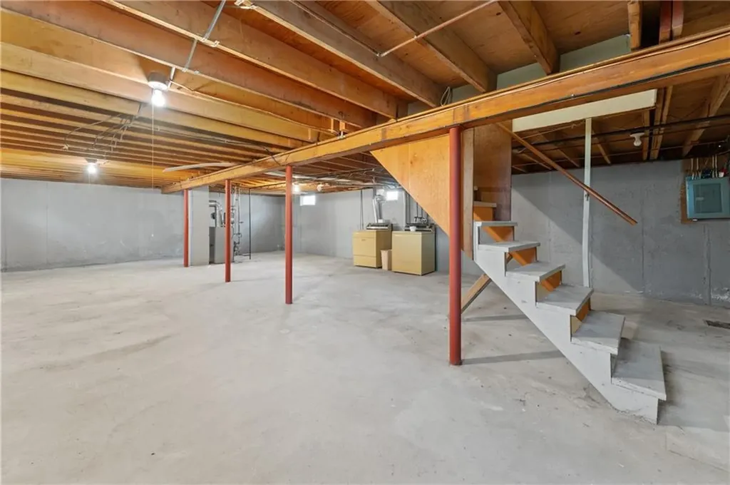 115 Chandler Avenue Pawtucket RI 02860