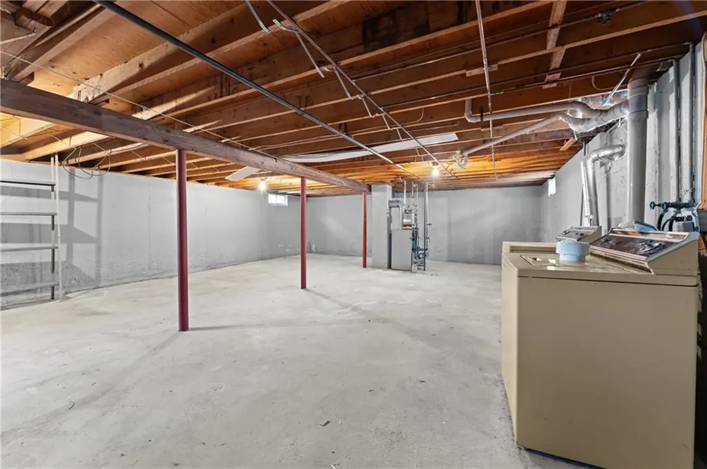 115 Chandler Avenue Pawtucket RI 02860