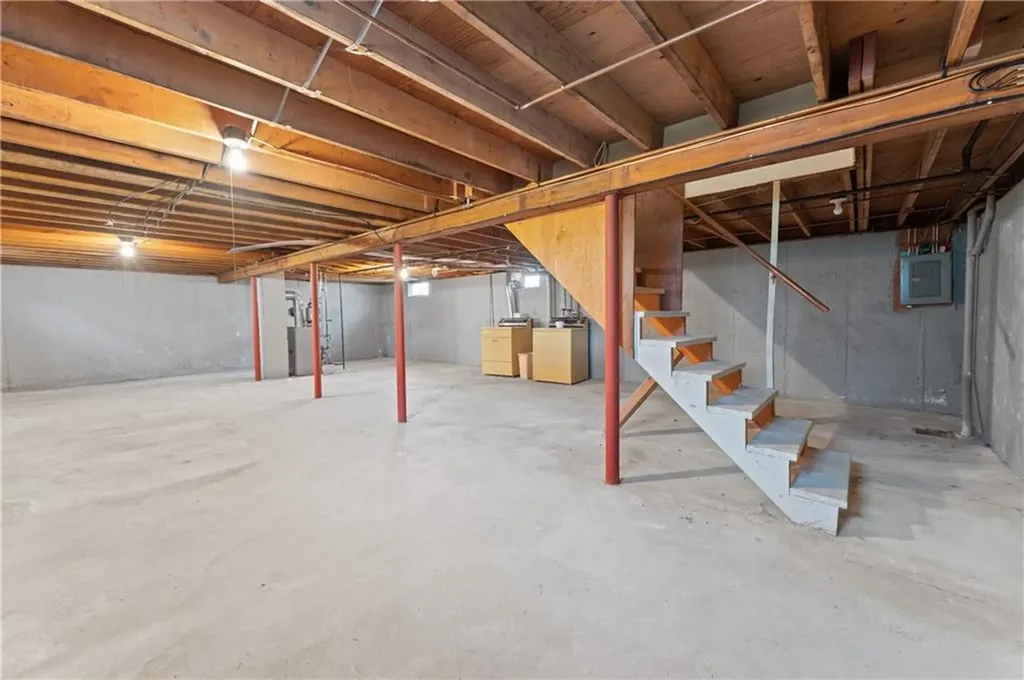 115 Chandler Avenue Pawtucket RI 02860