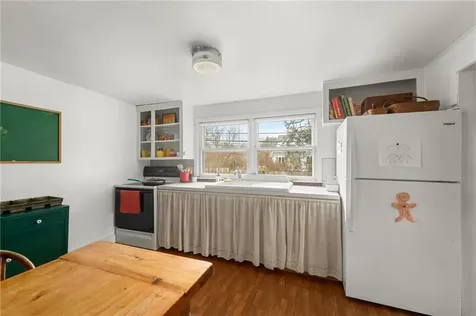 205 Ten Rod Road Exeter RI 02822