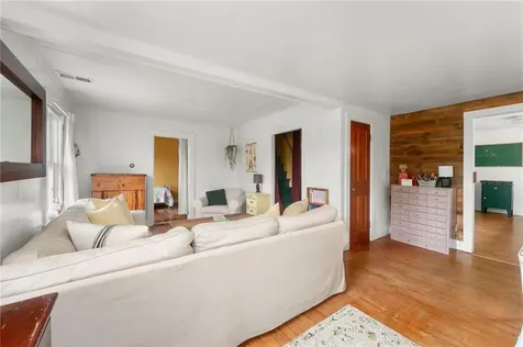 205 Ten Rod Road Exeter RI 02822