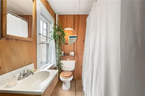 205 Ten Rod Road Exeter RI 02822