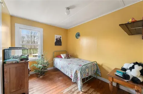 205 Ten Rod Road Exeter RI 02822