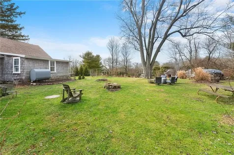 205 Ten Rod Road Exeter RI 02822