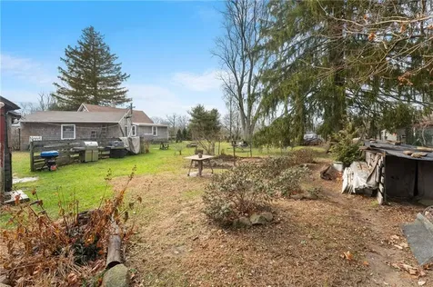 205 Ten Rod Road Exeter RI 02822