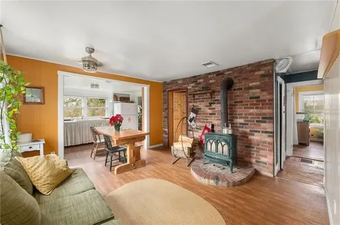 205 Ten Rod Road Exeter RI 02822