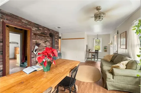 205 Ten Rod Road Exeter RI 02822