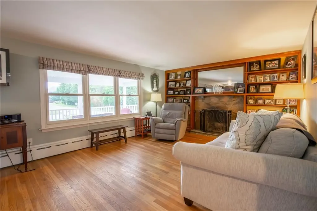749 Jepson Lane Middletown RI 02842