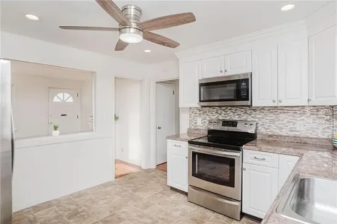 177 Blackburn Street Pawtucket RI 02861