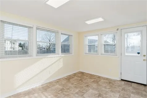 177 Blackburn Street Pawtucket RI 02861