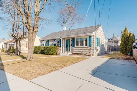 177 Blackburn Street Pawtucket RI 02861