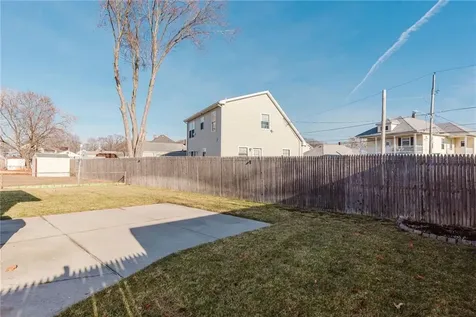 177 Blackburn Street Pawtucket RI 02861