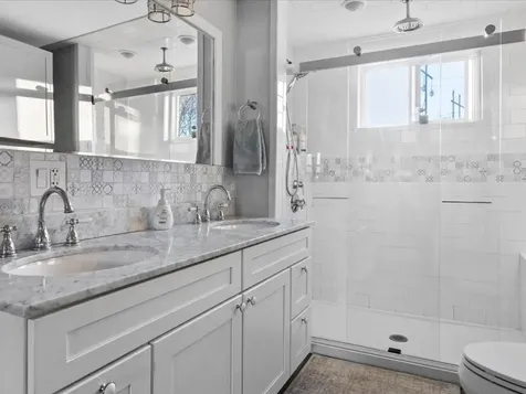 15 Irene Street Warwick RI 02886