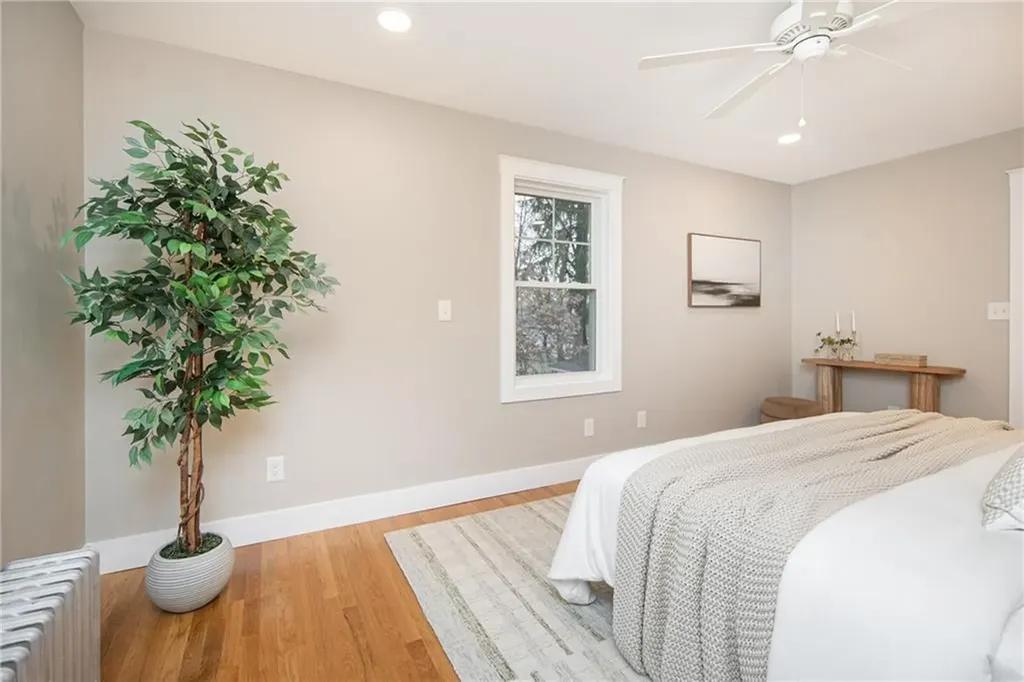 1527 Centerville Road Warwick RI 02886