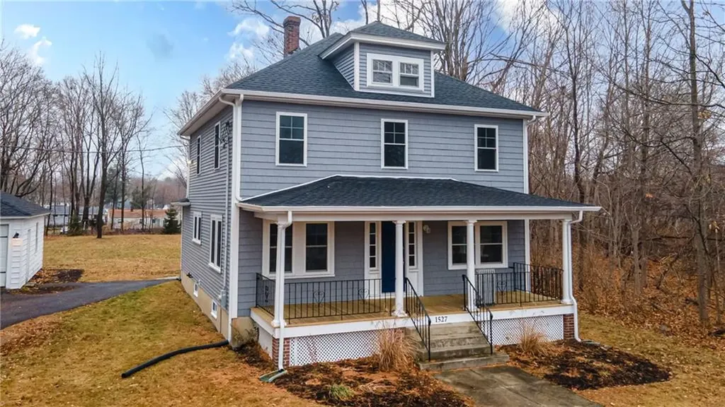 1527 Centerville Road Warwick RI 02886
