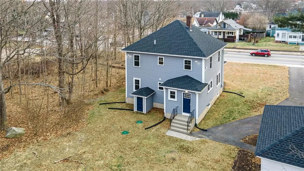 1527 Centerville Road Warwick RI 02886