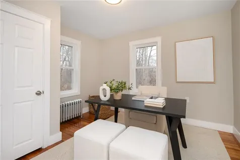 1527 Centerville Road Warwick RI 02886