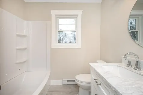 1527 Centerville Road Warwick RI 02886