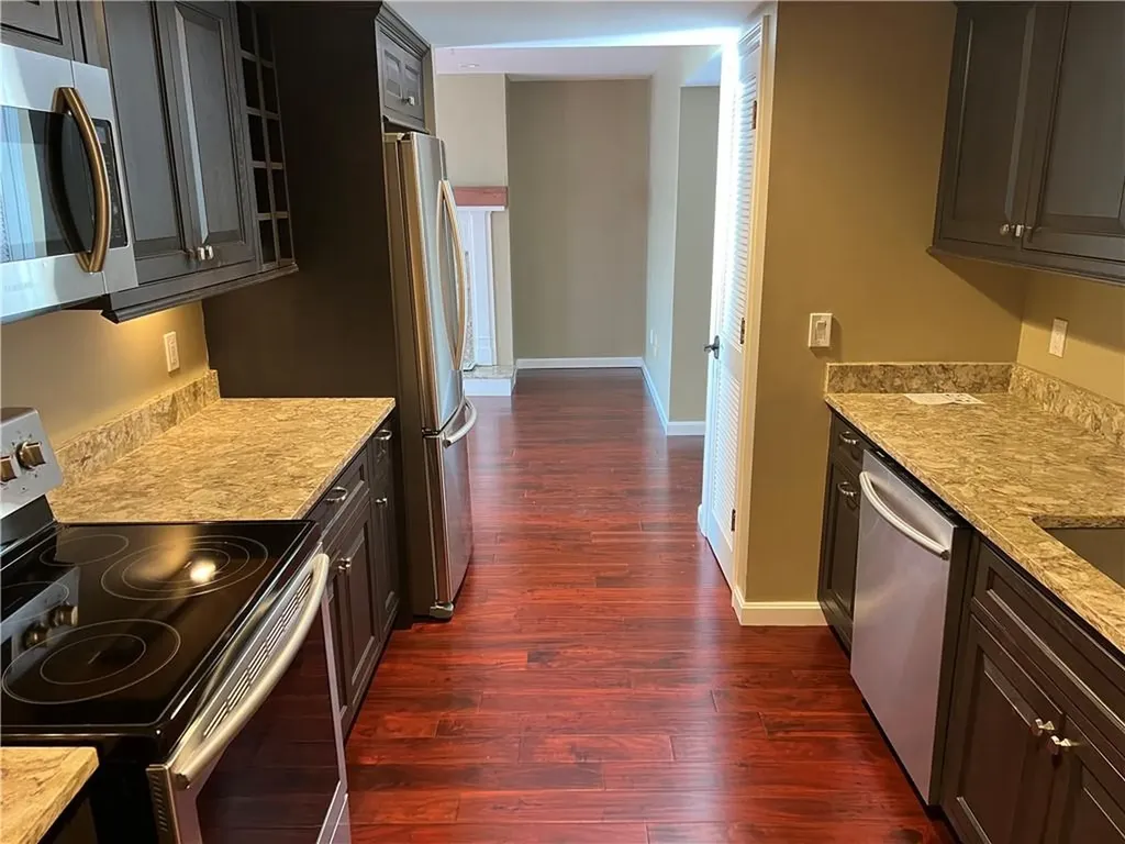 53 Conanicus Avenue Jamestown RI 02835