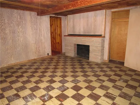 127 Eaton Street Pawtucket RI 02861