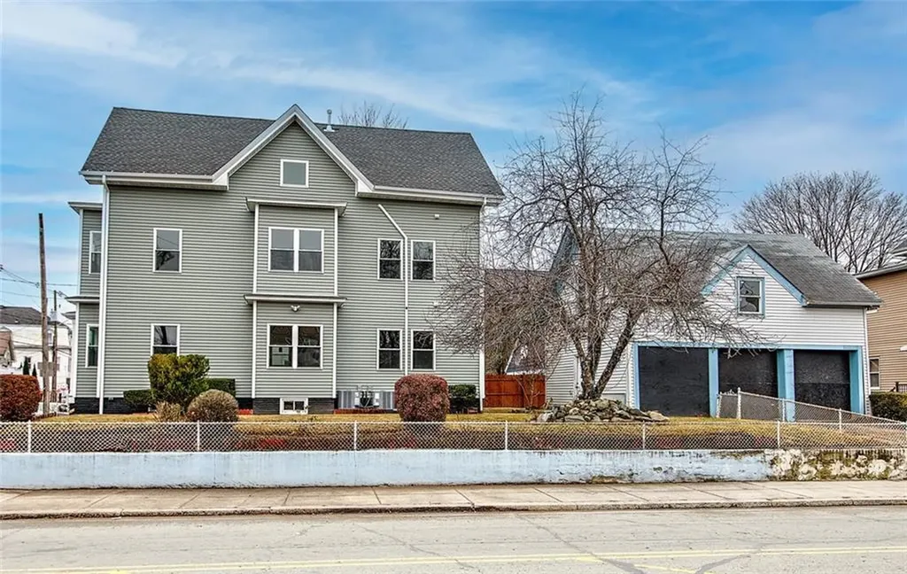 515 Plainfield Street Providence RI 02909
