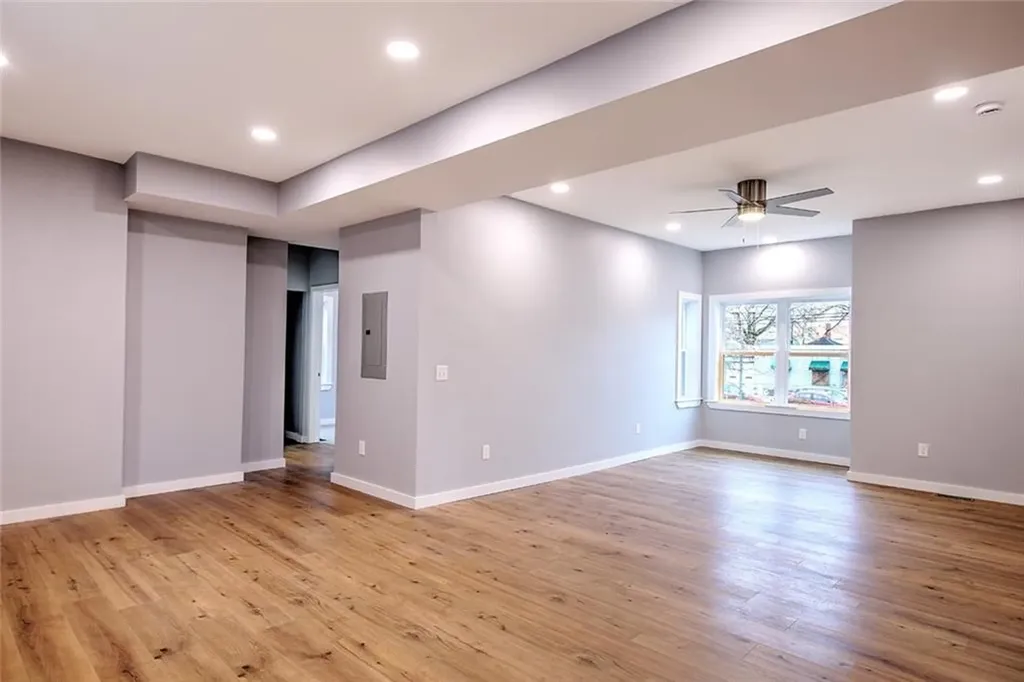 515 Plainfield Street Providence RI 02909