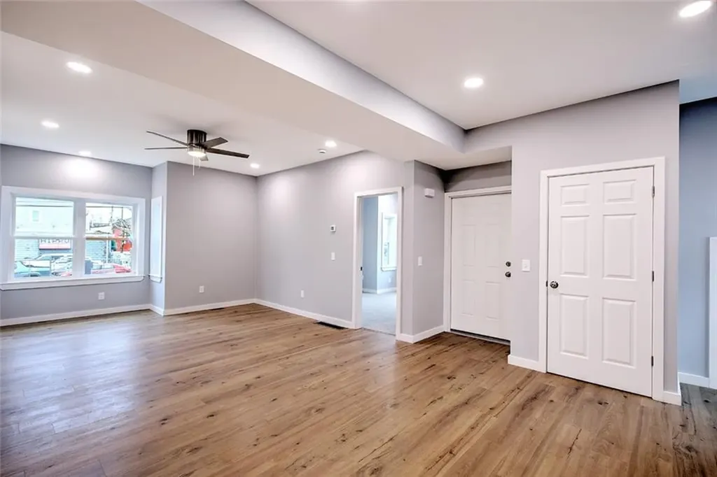 515 Plainfield Street Providence RI 02909